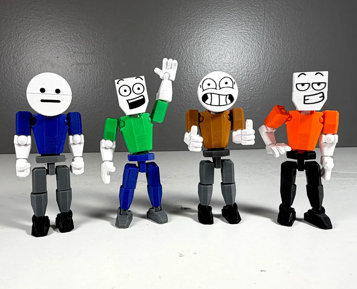 Action Figure — photo 2